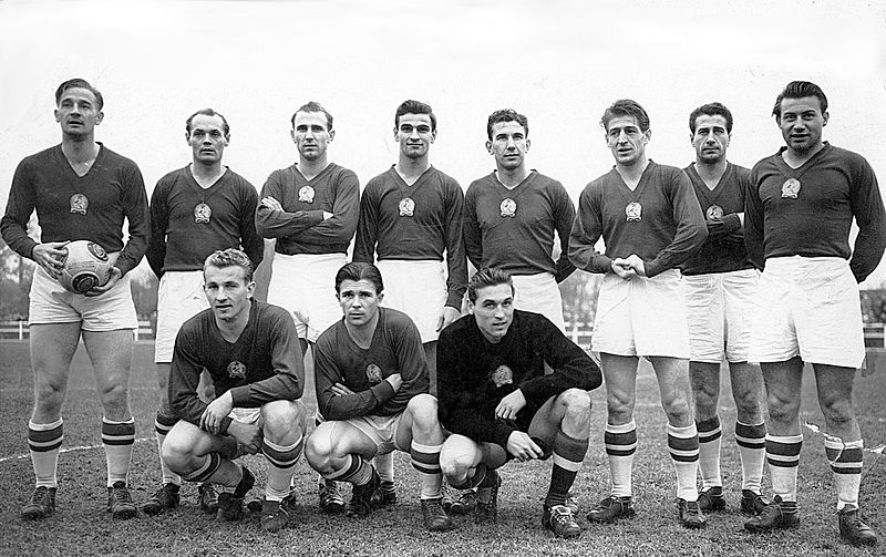 Golden_Team_1953-Credit.-Wikipedia.jpg